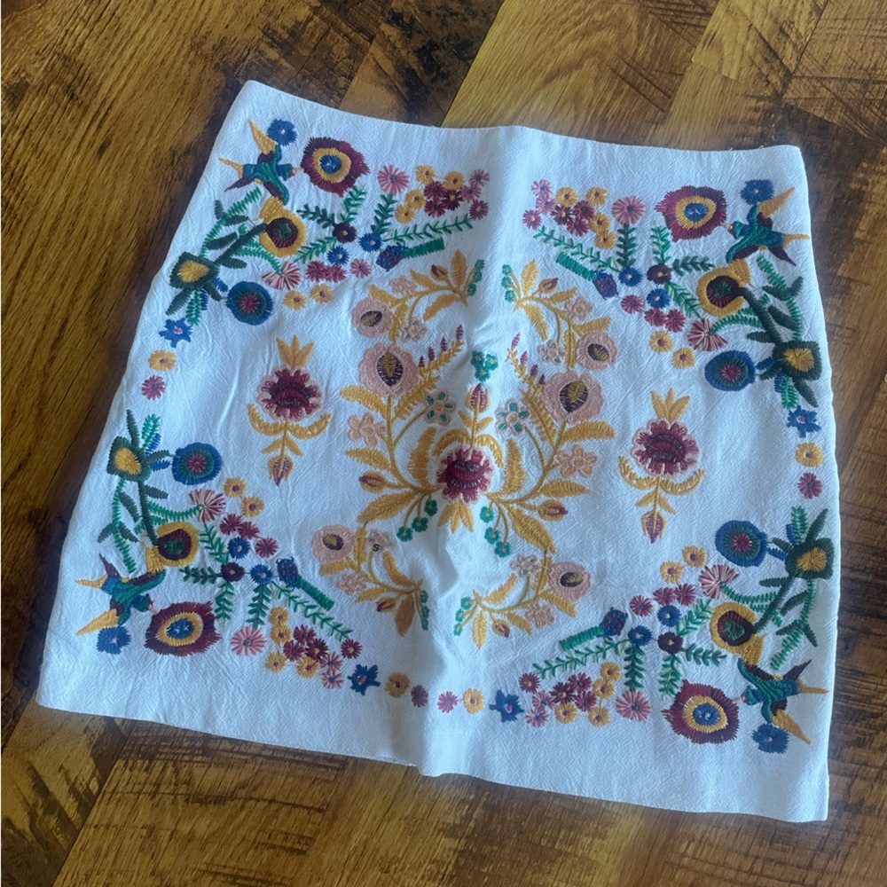 Altar'd State Multicolor Floral Embroidered Napkin